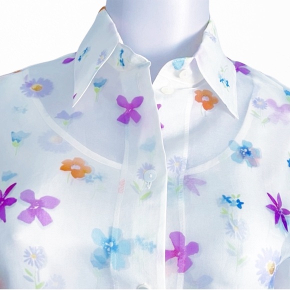 Vintage Artsy 90s Y2K Butterfly Print 100% Silk 2 piece Silk Blouse Set SZ 4 - Picture 3 of 13